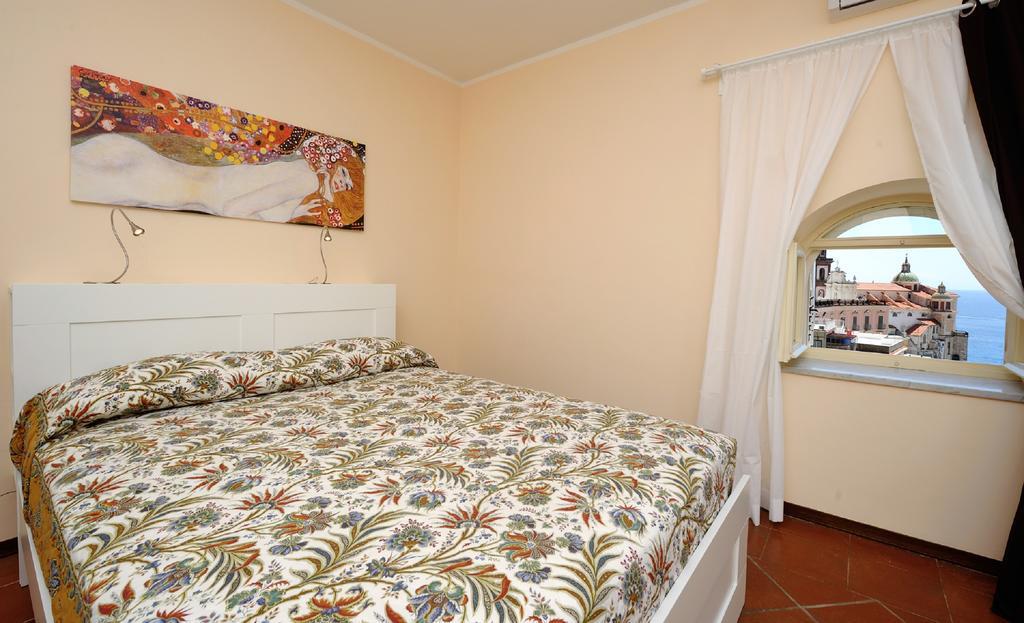 Ferienwohnung Lae Domus Atrani Zimmer foto